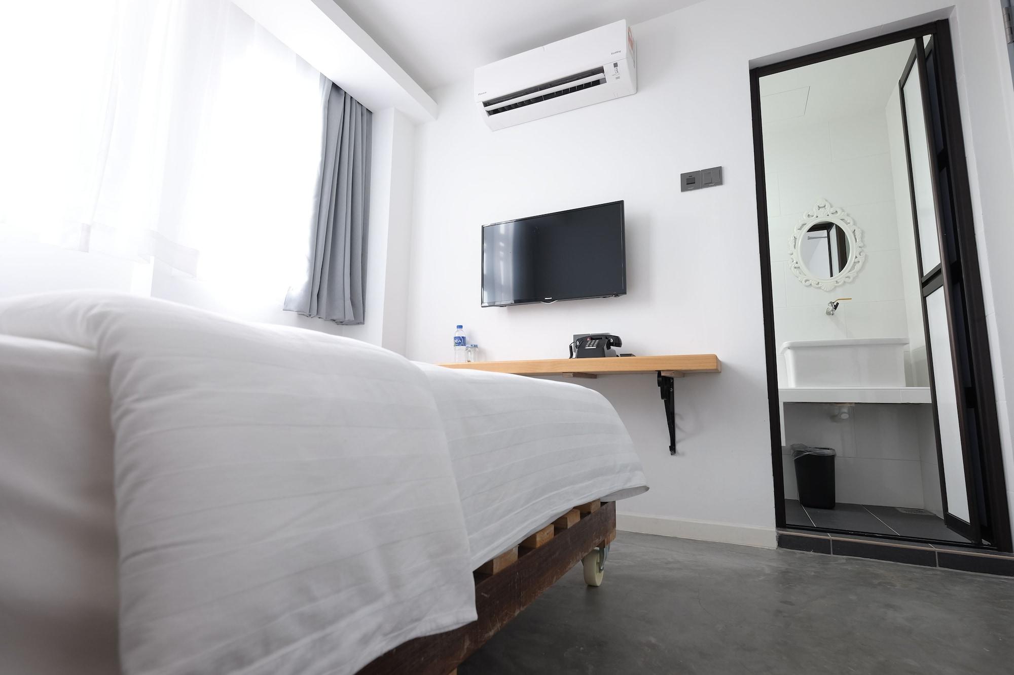 White Loft Hotel Malacca Esterno foto