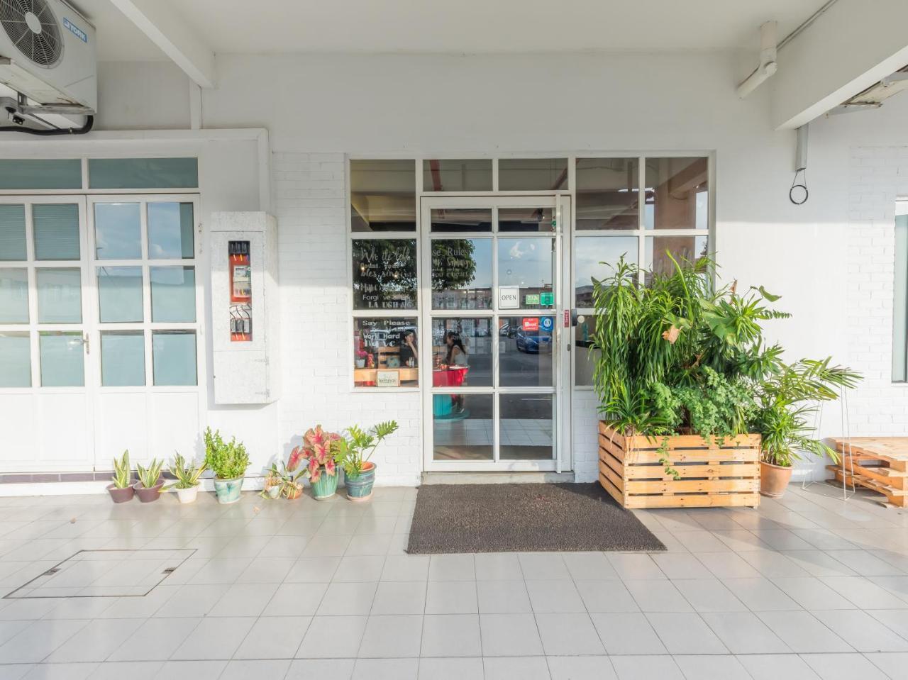 White Loft Hotel Malacca Esterno foto